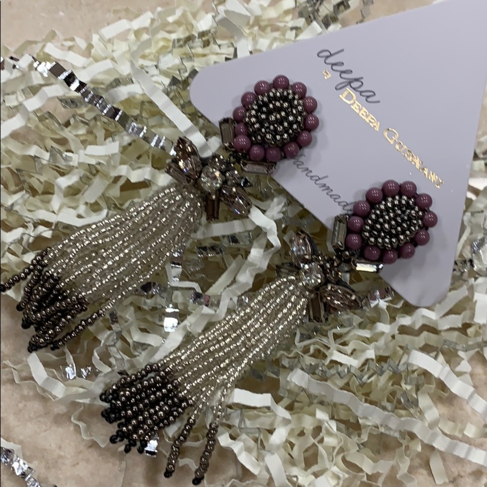 DEEPA GURNANI BETHEA EARRINGS IN GRAY WITH POSTS - Picture 3 of 13